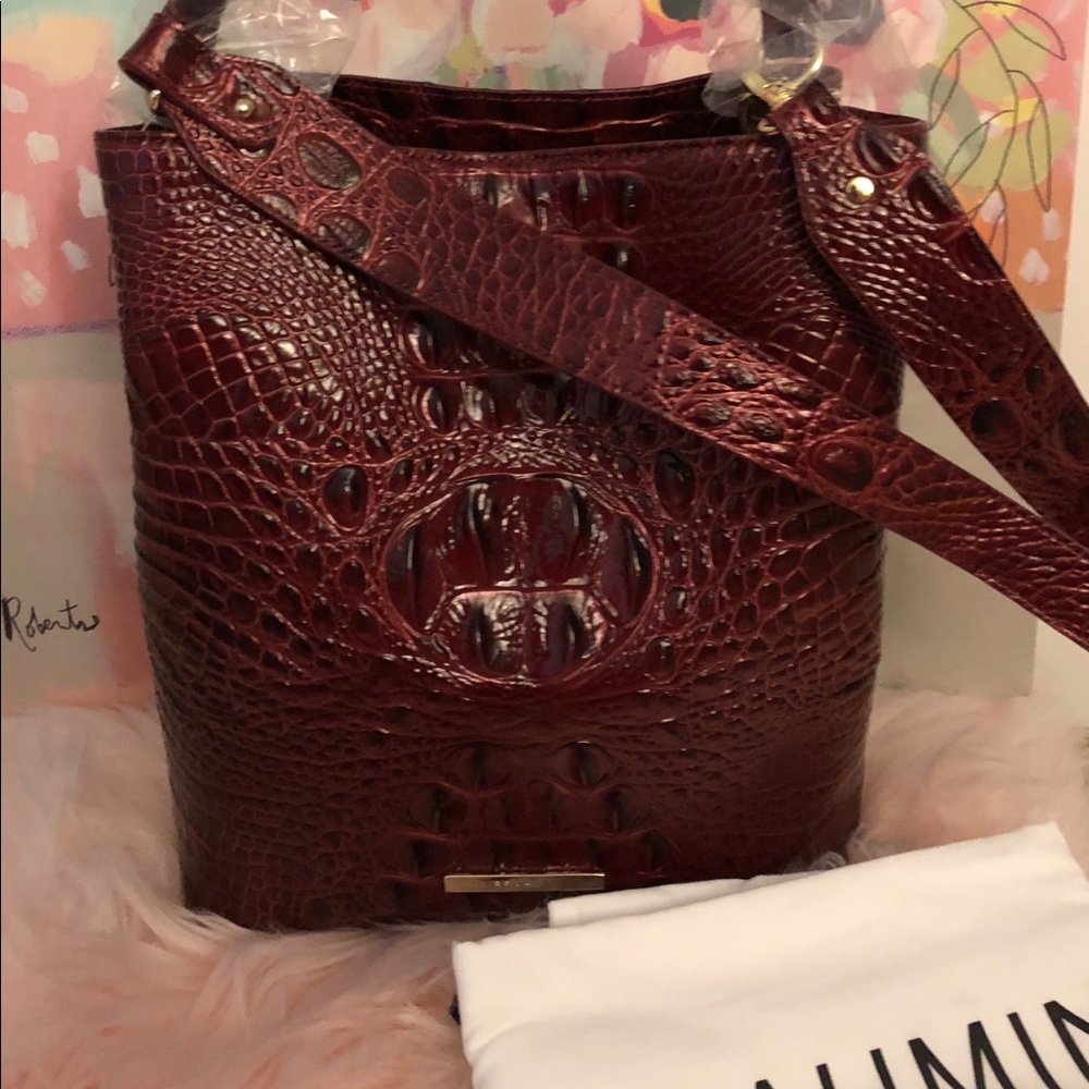 💥SALE!!💥BRAHMIN CRANBERRY MELBOURNE Bucket Bag💥
